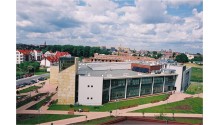 2003 Nowy budynek Zamiejscowego Wydziału Prawa i Administracji w Rzeszowie przy ul. Cegielnianej 14.